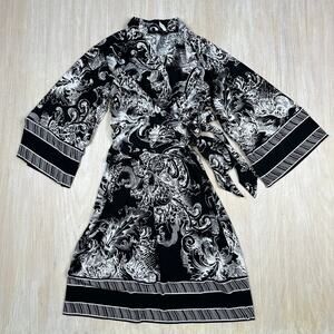 BCBGMaxazria Black White Monochrome Jersey Kimono Style Faux Wrap Dress Small